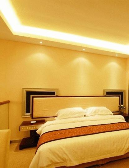 Jian Li Harmony Hotel Гуанчжоу Номер фото